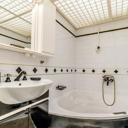 בית נופש Agios Ioannis Luxurious Beachfront *